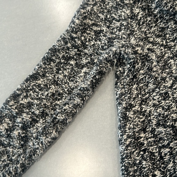 Lucky Brand knit sweater 🍀 - Picture 5 of 8